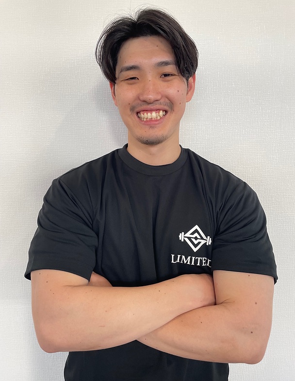 トレーナー 田中翔人